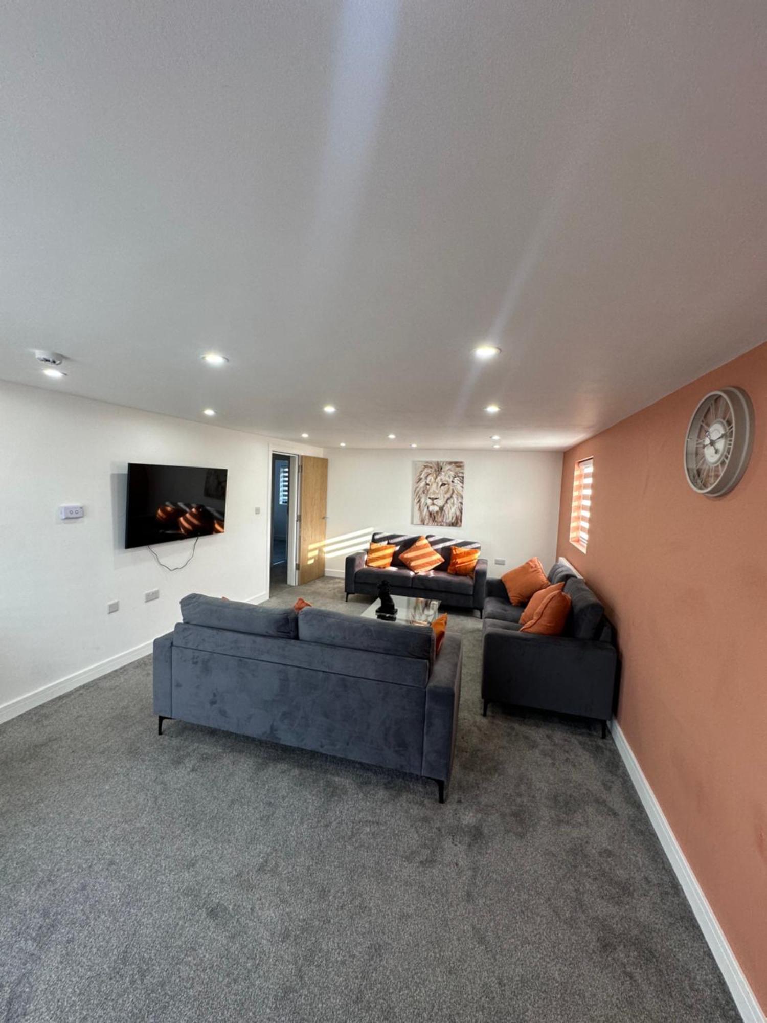 Ah Livings Appartement Londen